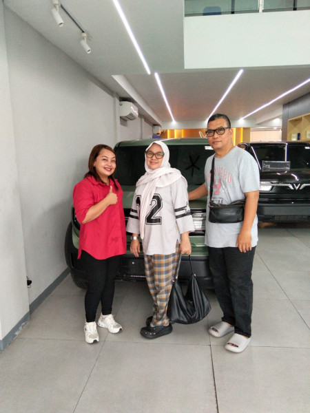  - Penyerahan Unit Vinfast Karawaci