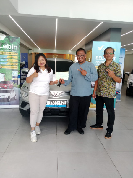  - Penyerahan Unit Vinfast Karawaci